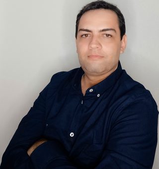 Foto de Felipe, autor do livro
